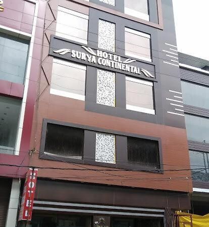 لاكناو Hotel Surya Continental المظهر الخارجي الصورة
